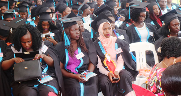 Photo of Women Vendors Dominate 7th Graduation